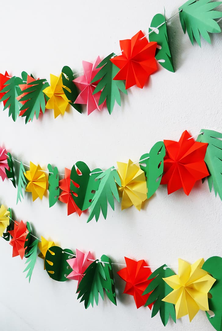 Make a fun paper garland for your summer party