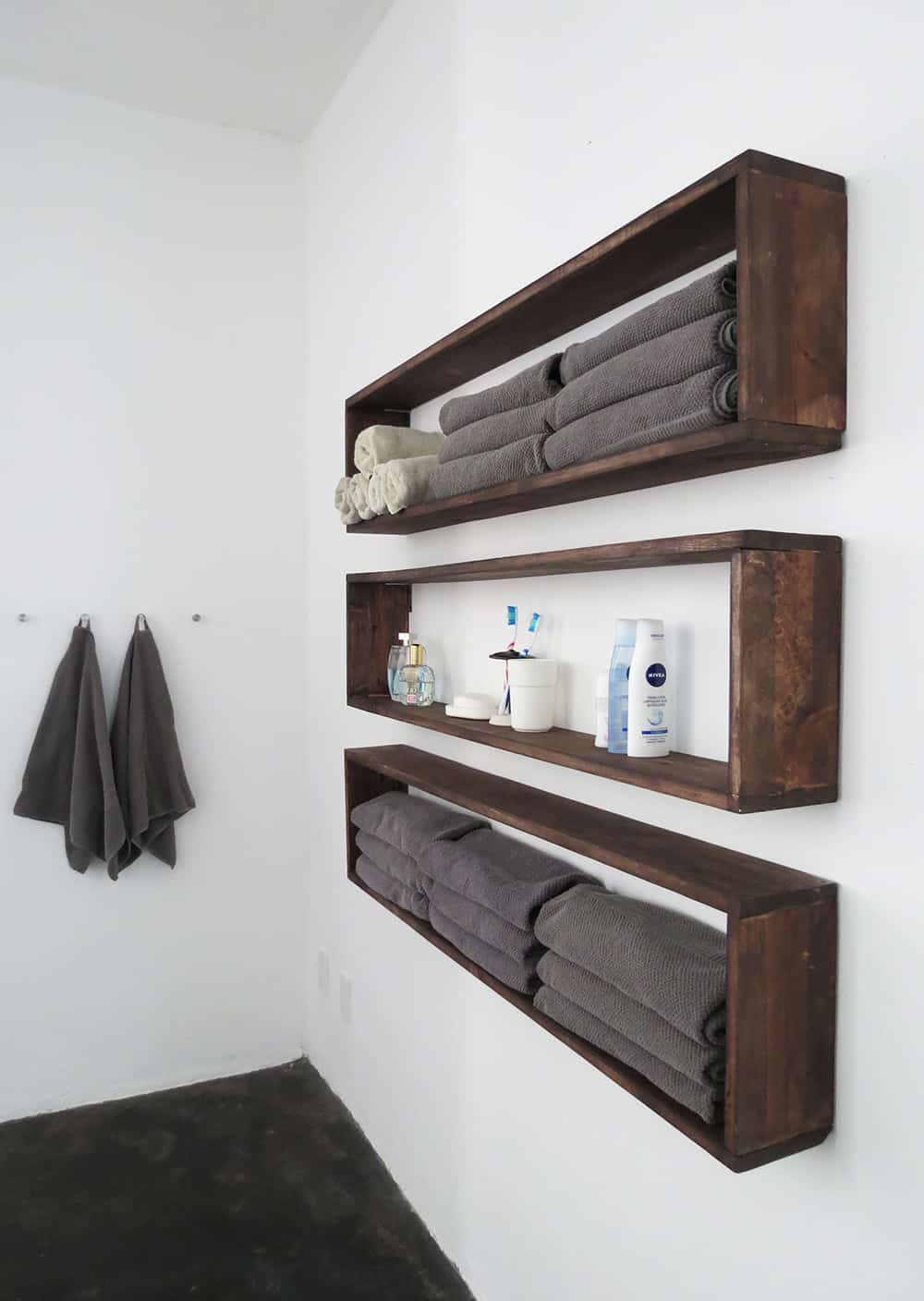 DIY wall shelf