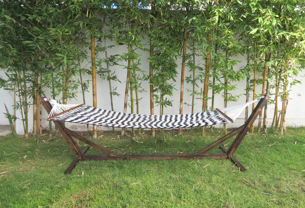 How to Hang a Hammock in 5 Easy Steps - Bob Vila