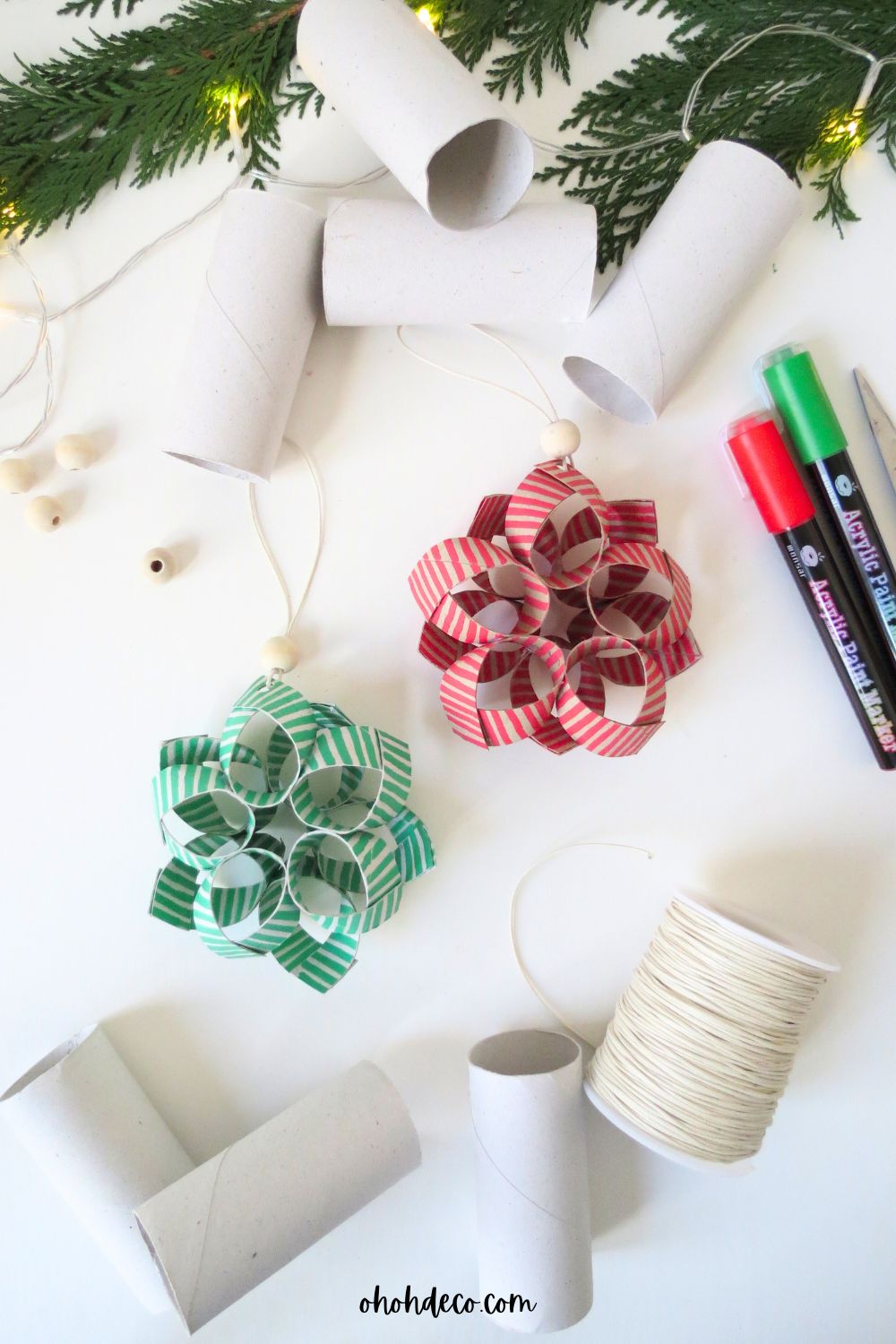 Make Christmas decorations using toilet paper rolls